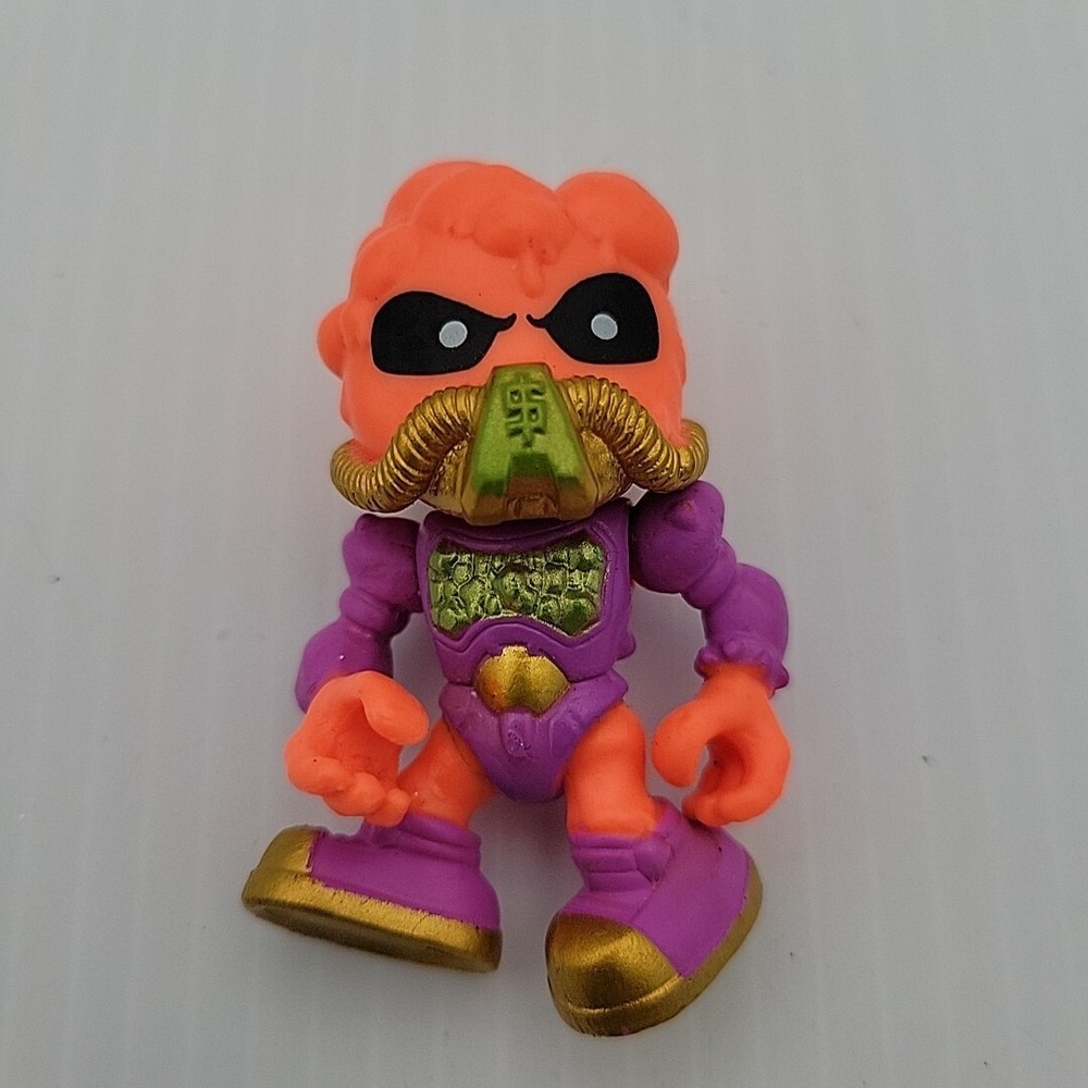 Moose Treasure X Cosmic Cloud Alien Stinkdome 2 Inch Action Figure Rare Orange
